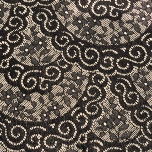 Black 3/4 sleeve Ann Taylor blouse. Size S. - Picture 3 of 3